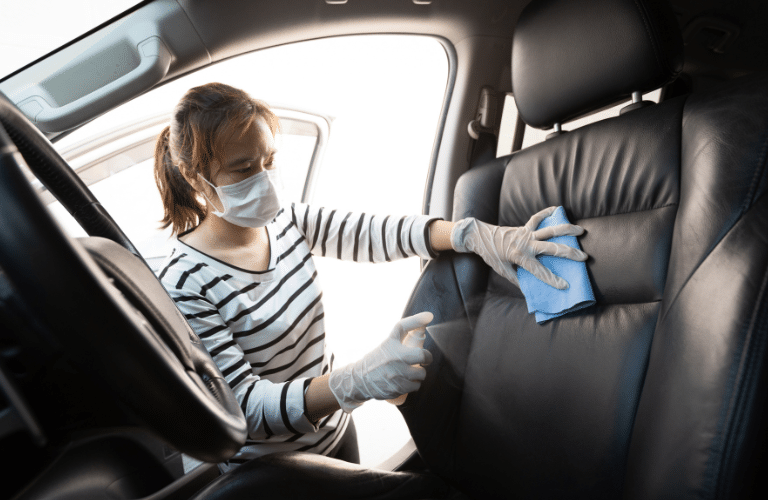 Arabanızdaki Kötü Kokuları Nasıl Giderirsiniz: En İyi İpuçlarımız